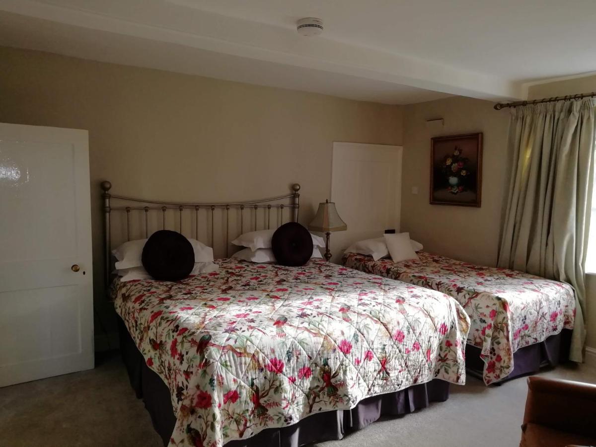 Carrick'S At Castle Farm Hotel Swanton Morley Eksteriør billede