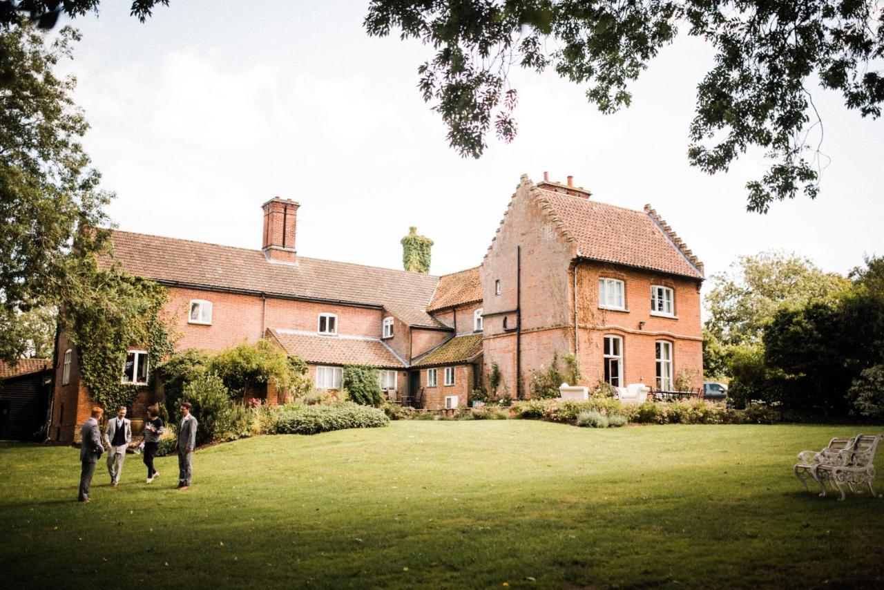 Carrick'S At Castle Farm Hotel Swanton Morley Eksteriør billede