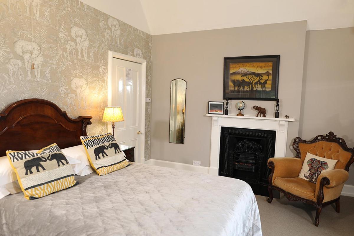 Carrick'S At Castle Farm Hotel Swanton Morley Eksteriør billede